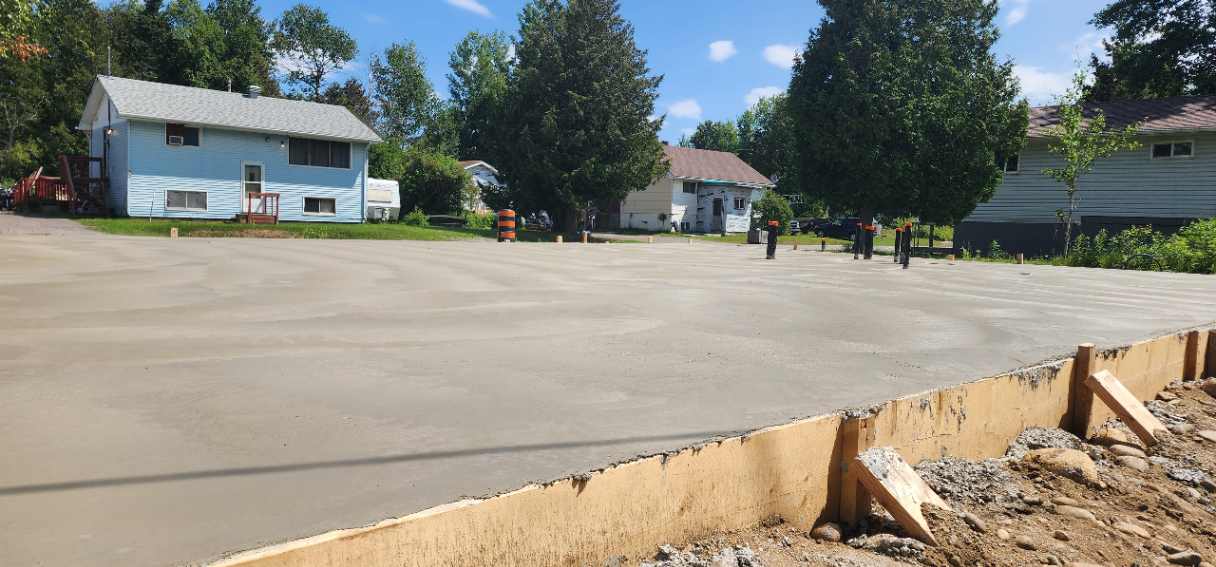 Concrete Placing & Finishing in Thunder Bay